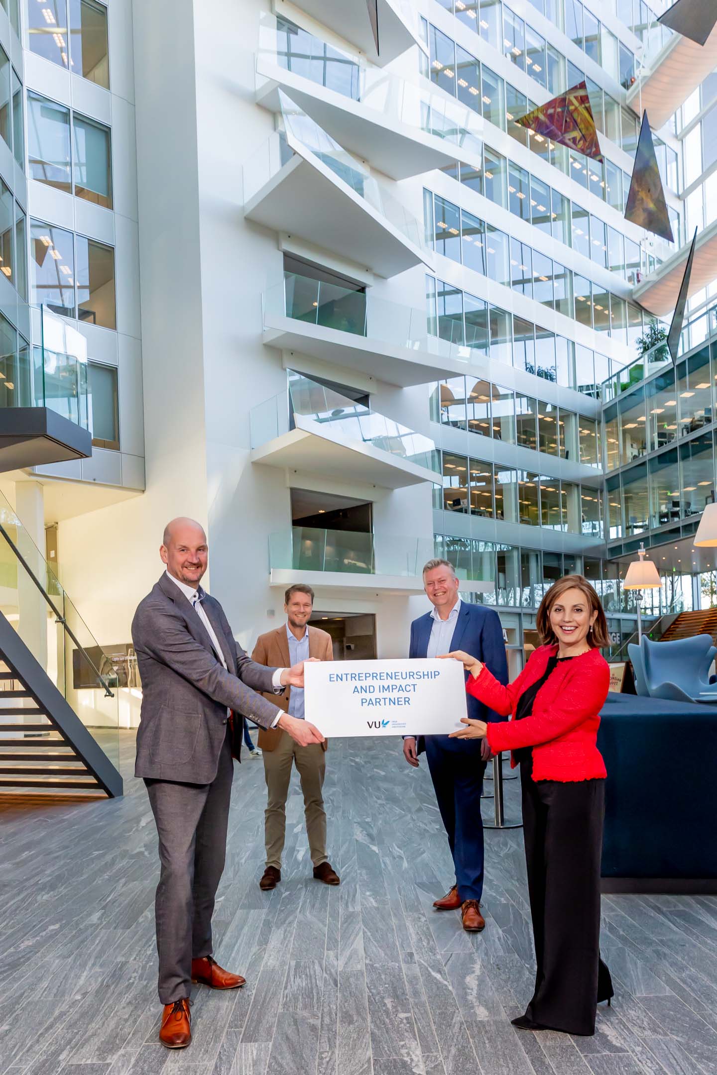 Deloitte - partner VU Entrepreneurship & Impact